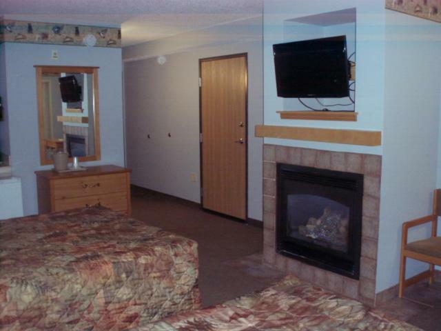 Oveson'S Pelican Lake Resort And Inn Orr 外观 照片
